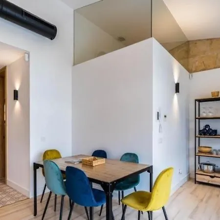 Montis Villa *
